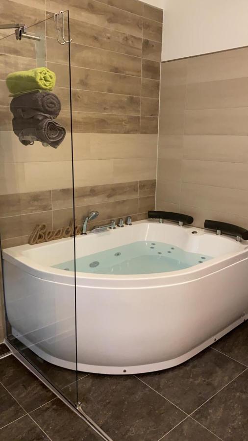 Stadtvilla Intzeplatz - Apartment Borkum Remscheid Ngoại thất bức ảnh
